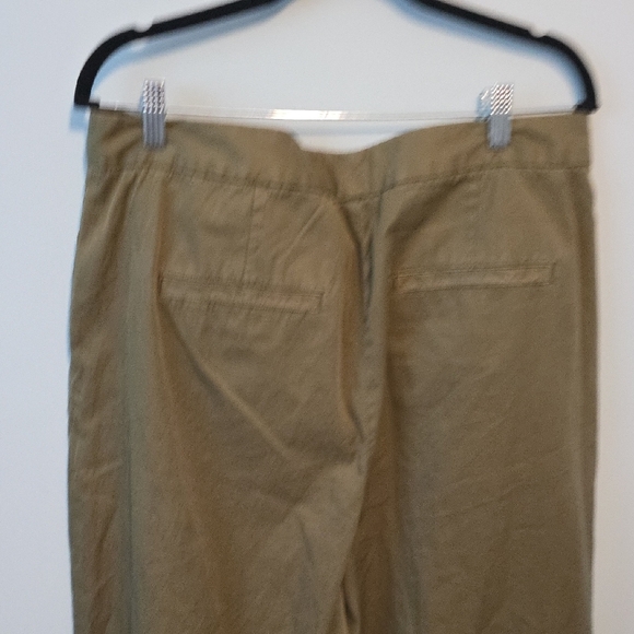 GAP Women's Olive Wide Leg Pants - Picture 4 of 11